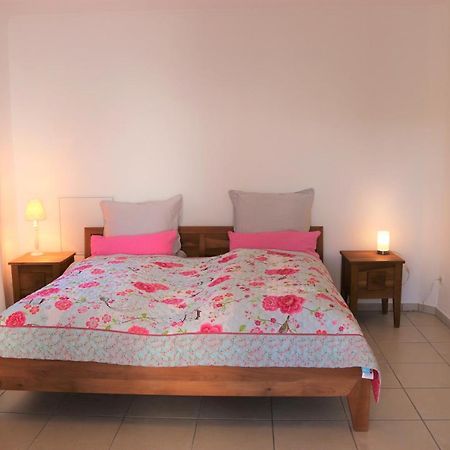 Schoene Ferienwohnung Vor Den Toren Pullman Citys Zwei Aicha vorm Wald Ngoại thất bức ảnh